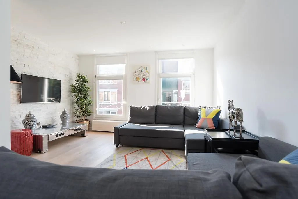 Ruby Van Gogh Apartments Amsterdam